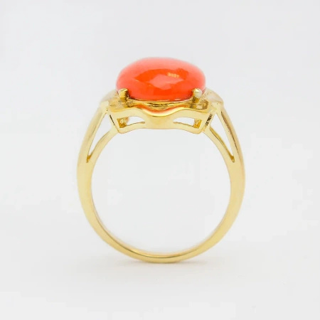 Pierścionek z koralem