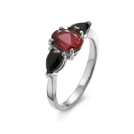 Pierścionek z rodolitem i szafirami