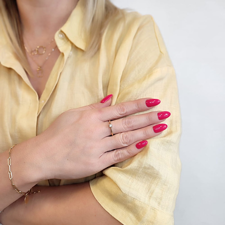 Pierścionek z brylantem 0,05 ct