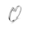 Pierścionek z brylantem 0,05 ct
