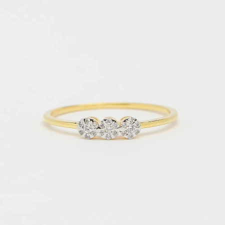 Pierścionek z brylantami 0,10 ct