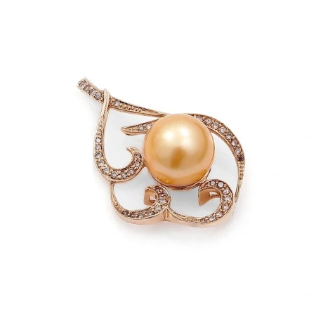 Zawieszka z perłą i brylantami