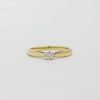 Pierścionek z brylantem 0,08 ct