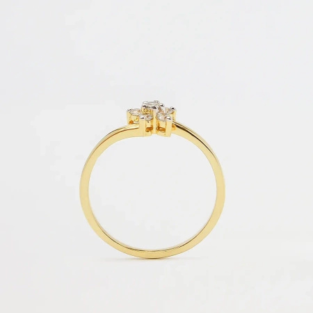 Pierścionek z brylantami 0,14 ct