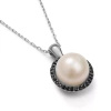 Zawieszka z perłą i czarnymi brylantami