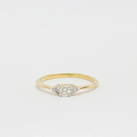 Pierścionek z brylantami 0,20 ct