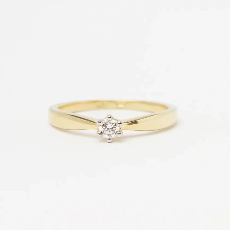 Pierścionek z brylantem 0,10 ct