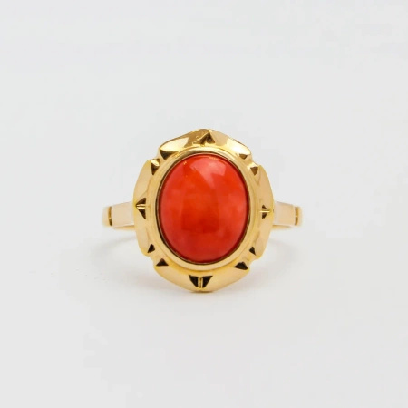 Pierścionek z koralem