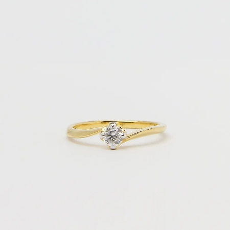 Pierścionek z brylantem 0,25 ct