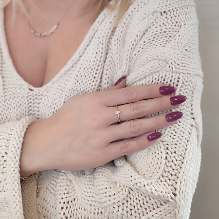 Pierścionek z cyrkonią