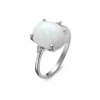 Pierścionek z opalem syntetycznym i cyrkoniami