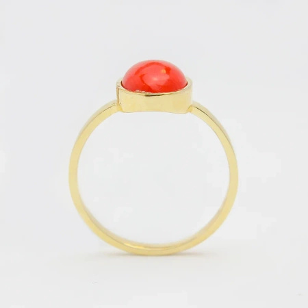 Pierścionek z koralem