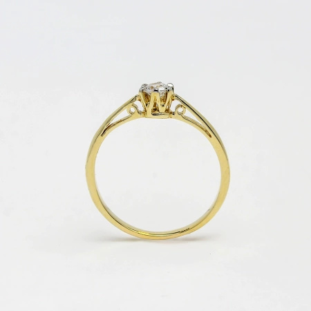 Pierścionek z brylantem 0,13 ct