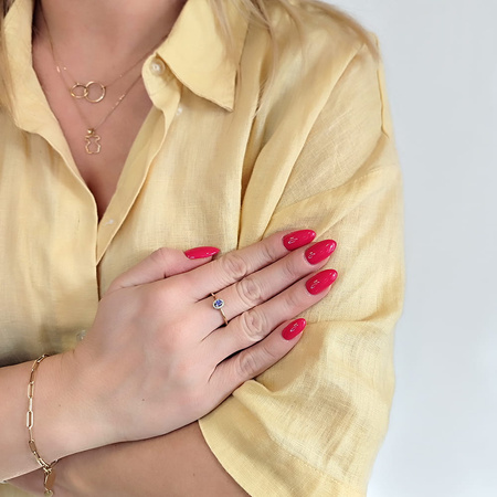 Pierścionek z tanzanitem i brylantami