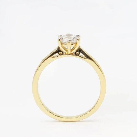 Pierścionek z brylantem 0,50 ct