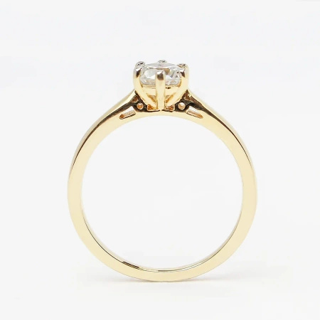 Pierścionek z brylantem 0,50 ct