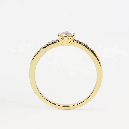 Pierścionek z brylantami 0,30 ct