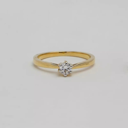 Pierścionek z brylantem 0,28 ct