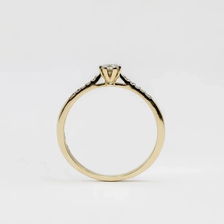 Pierścionek z brylantami 0,22 ct