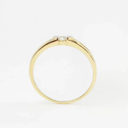 Pierścionek z brylantem 0,09 ct