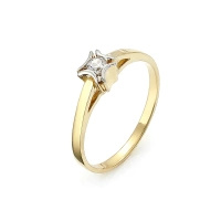 Pierścionek z brylantem