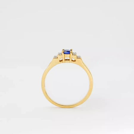 Pierścionek z szafirem i brylantami