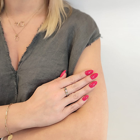 Pierścionek z topazem i szafirami