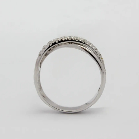 Pierścionek z brylantami 0,18 ct