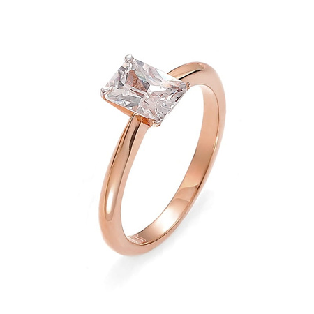 Pierścionek z białym szafirem