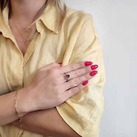 Pierścionek z ametystem i brylantami