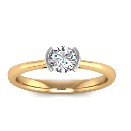 Pierścionek z cyrkonią