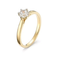 Pierścionek z cyrkonią