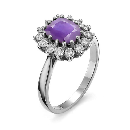 Pierścionek z tanzanitem i brylantami