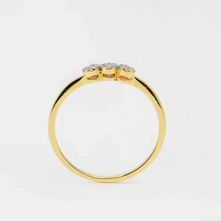 Pierścionek z brylantami 0,10 ct