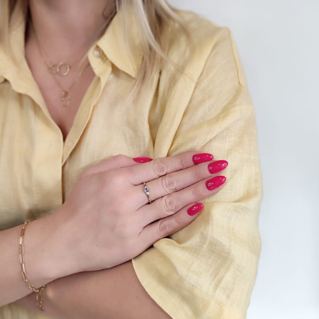 Pierścionek z szafirem i brylantami