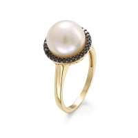 Pierścionek z perłą i czarnymi brylantami