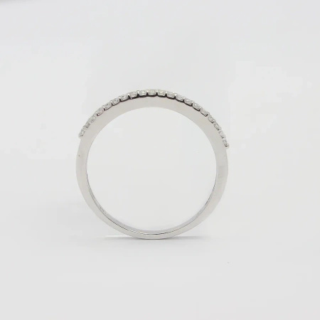 Pierścionek z brylantami 0,09 ct