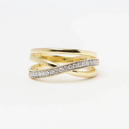 Pierścionek z brylantami 0,20 ct