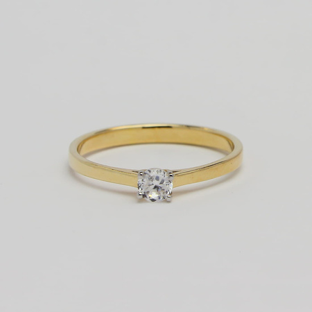 Pierścionek z brylantem 0,14 ct