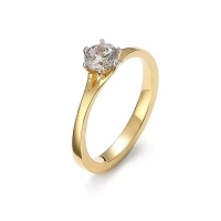 Pierścionek z cyrkonią