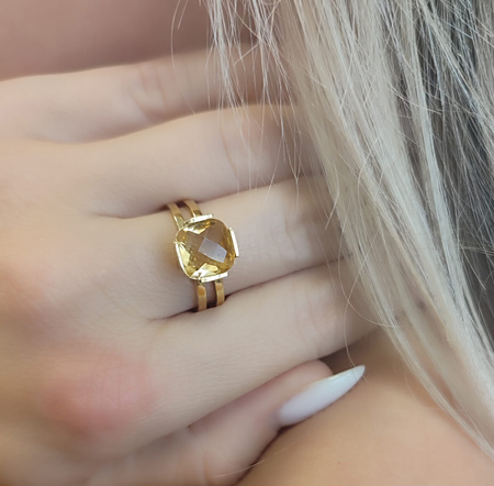 Pierścionek z cytrynem