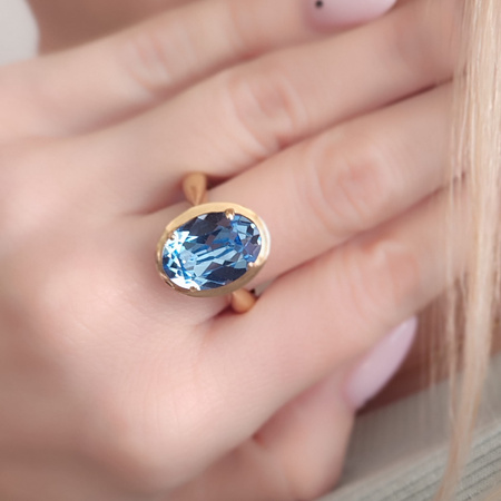 Pierścionek z cyrkonią