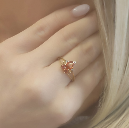 Pierścionek z szafirami