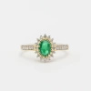 Pierścionek z szmaragdem i brylantami