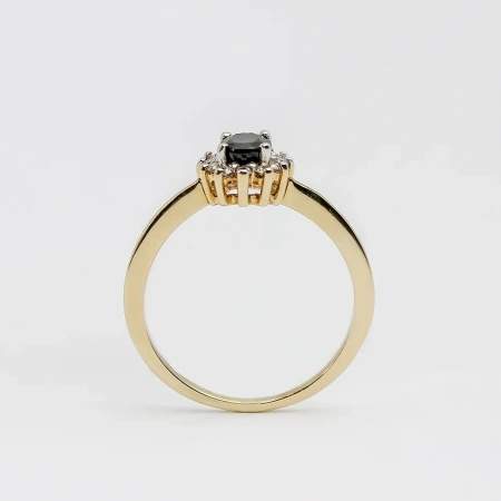 Pierścionek z szafirem i brylantami