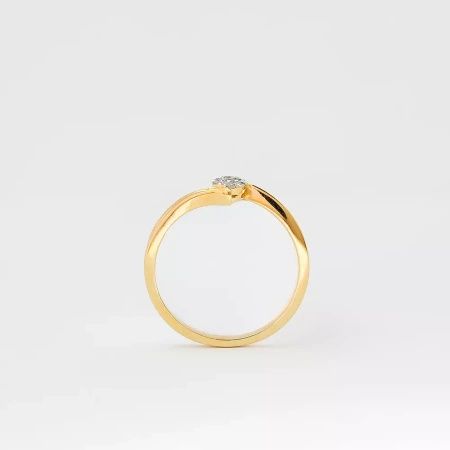 Pierścionek z brylantami 0,04 ct