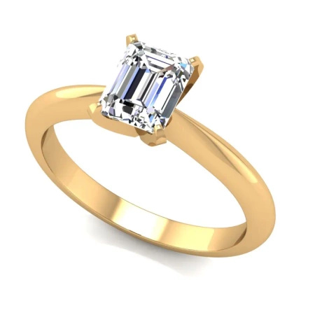 Pierścionek z moissanitem